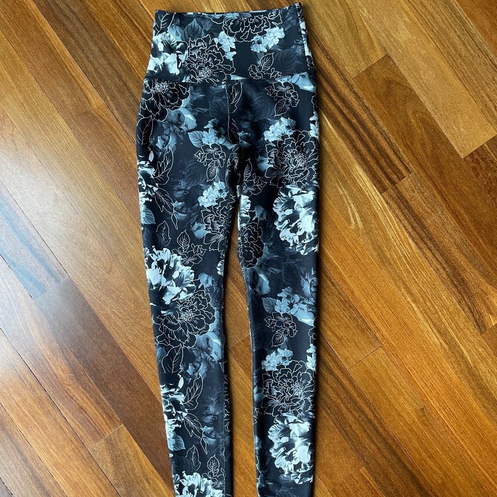 Balance Collection Sz XS Floral High Waist Leggings - Picture 3 of 6